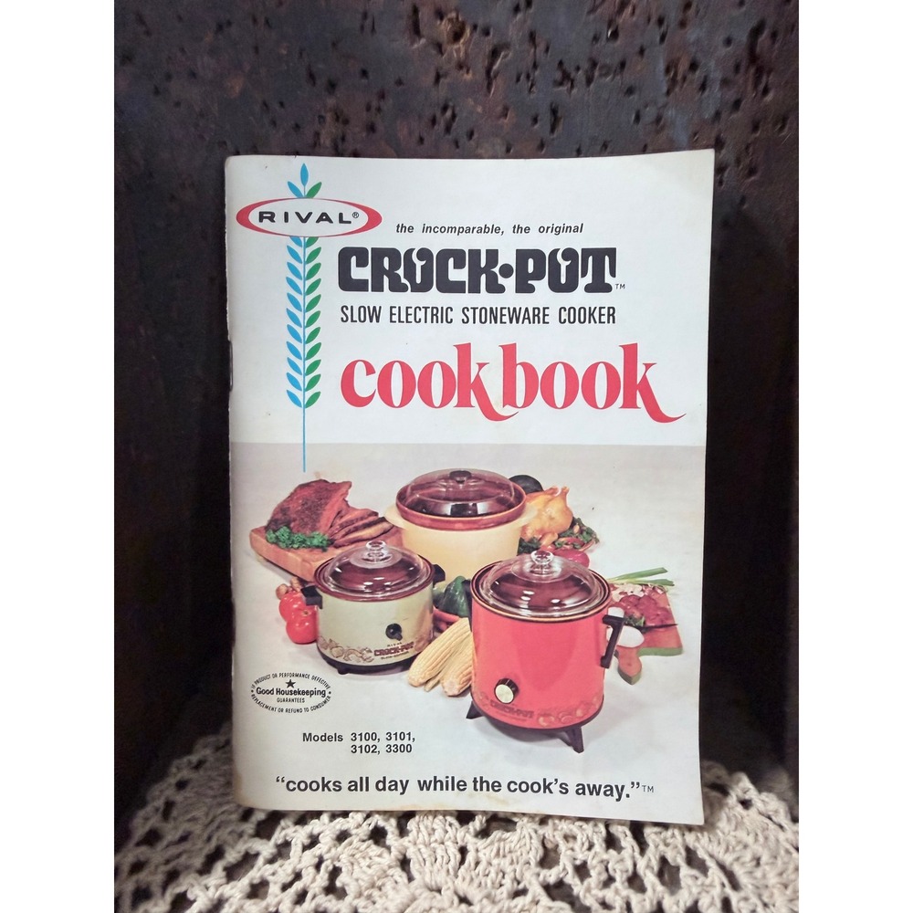 Crock-Pot Cookbook RIVAL 1971 Slow Cooker Recipes Vintage Kitchen Paperback